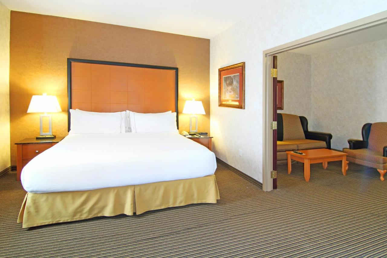 Express South By Ihg 3* Calgary