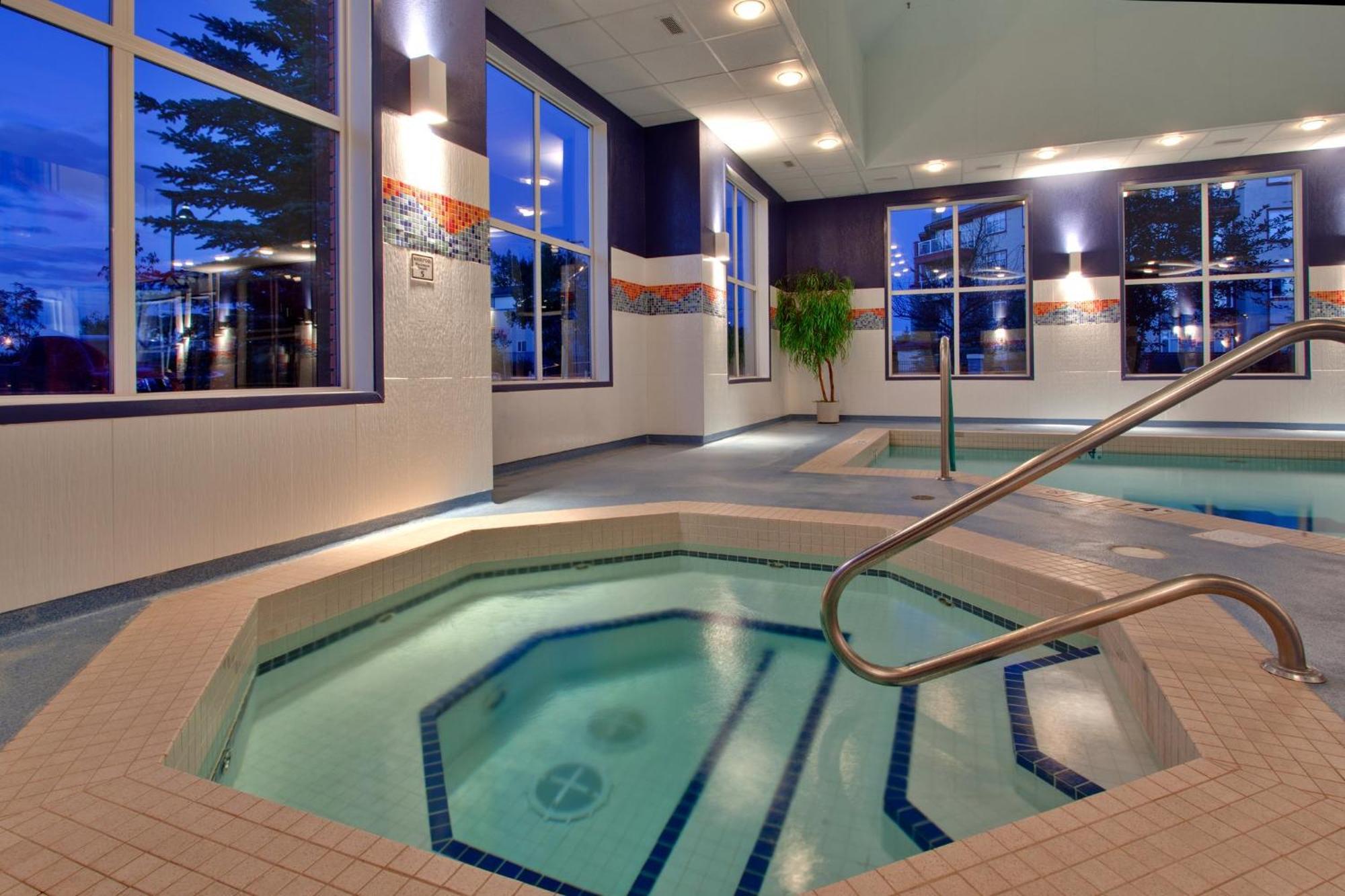 Express South By Ihg Hotel