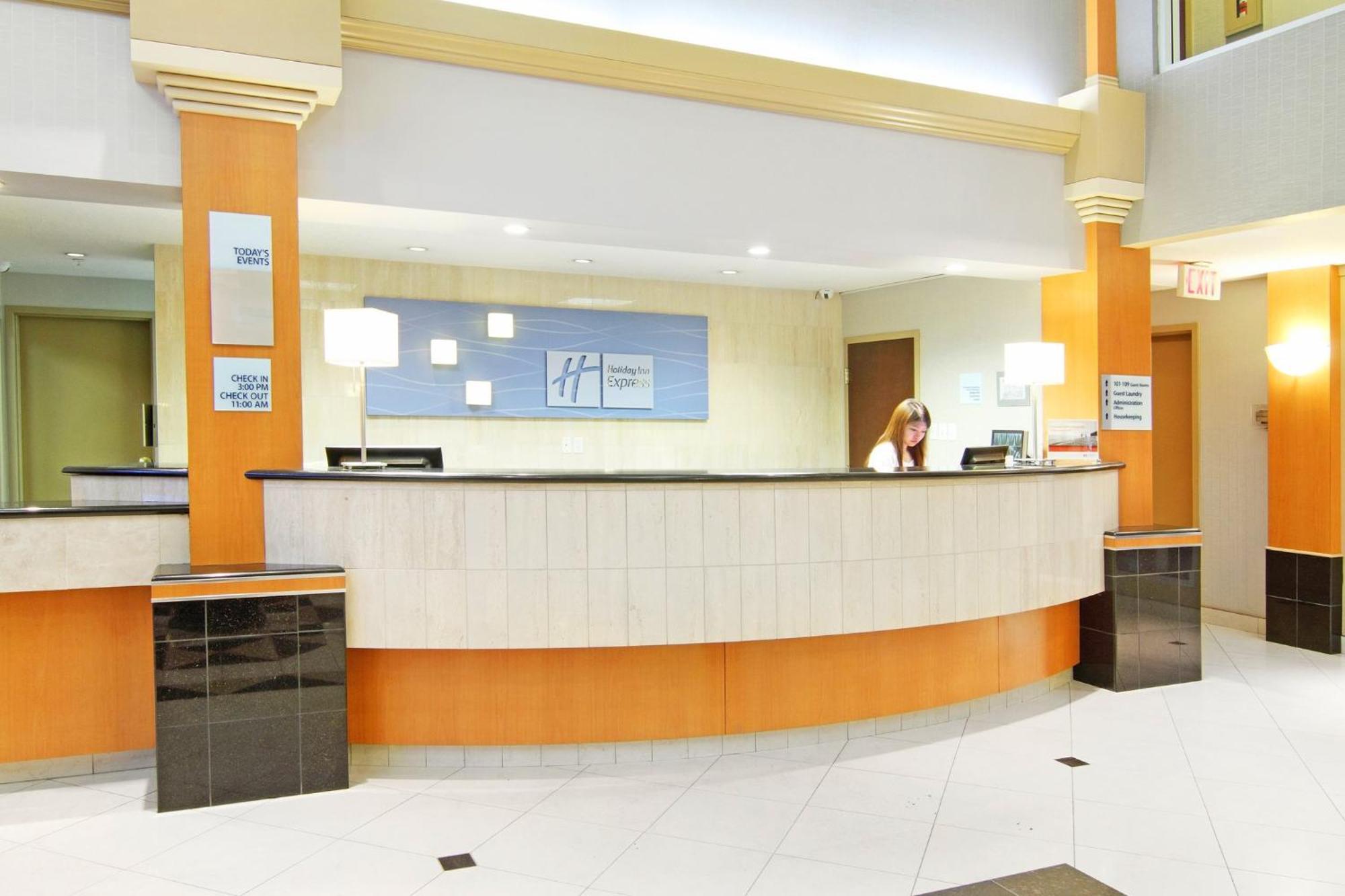 Hotel Express South By Ihg